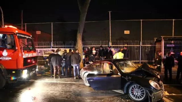 Ünlü Yönetmen Sinan Çetin'in Oğlunun Karıştığı Feci Kaza Kamerada