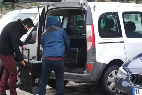 Bolu'da Akademisyenlere Operasyon: 5 Gözaltı Bolu'da Akademisyenlere Operasyon: 5 Gözaltı