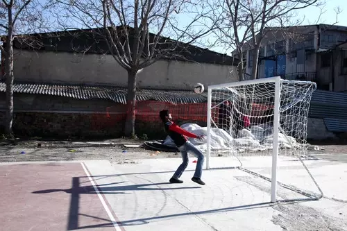 Galatasaray' Formalı Mülteciler, Ioc Başkanı Bach ile Futbol Oynadı