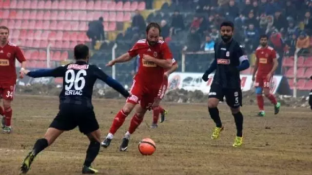 Çorum Belediyespor-Dardanelspor: 2-1 Çorum Belediyespor-Dardanelspor: 2-1