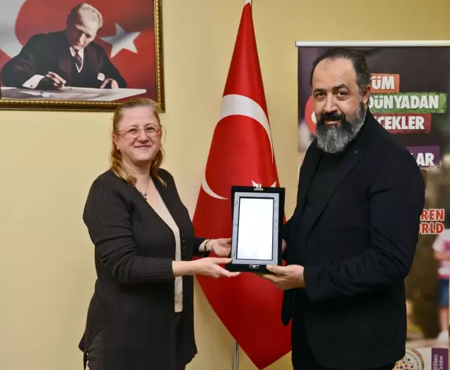 Filinta'nın Kadı Gıyaseddin'inden Expo 2016'ya Çınar Filinta'nın Kadı Gıyaseddin'inden Expo 2016'ya Çınar