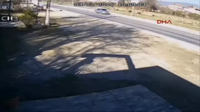 İncirliova Çocuklarına Hediye Almaya Giderken Kazada Öldü İncirliova Çocuklarına Hediye Almaya Giderken Kazada Öldü