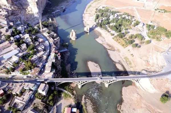 Hasankeyf İçin Unesco'dan 'Türkiye Adaylık Başvurusu Yapmadı' Açıklaması Hasankeyf İçin Unesco'dan 'Türkiye Adaylık Başvurusu Yapmadı' Açıklaması