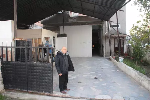 Bakıcı Kadının Vasiyetini Yerine Getirip, Çocuklarını Görecek Bakıcı Kadının Vasiyetini Yerine Getirip, Çocuklarını Görecek