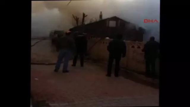 Bolu Yaşlı Çiftin Evi Yangında Kül Oldu Haberler