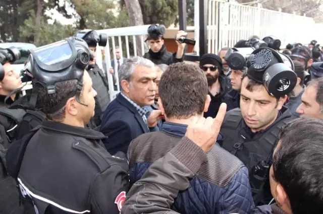 Adlı Tıp Kurumunda İşlemleri Tamamlanan Terörist Cenazeleri Hastane Morguna Konuldu Adlı Tıp Kurumunda İşlemleri Tamamlanan Terörist Cenazeleri Hastane Morguna Konuldu