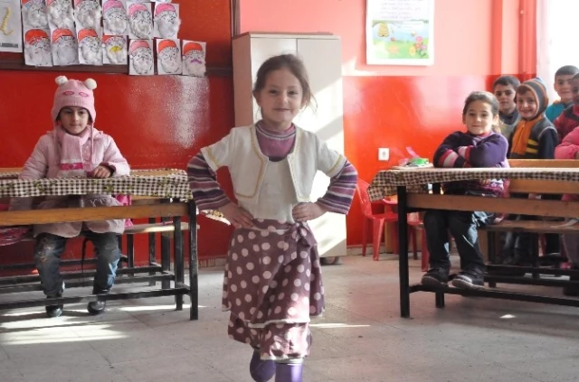 Hülya Öğretmenin Bitlis Kids'i Toplumsal Medyada Fenomen Oldu