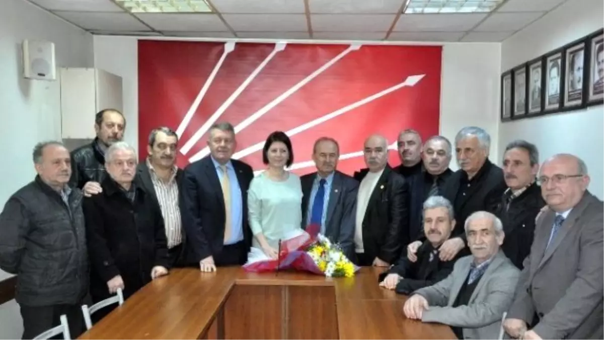 Muhtarlar'dan CHP'ye Ziyaret