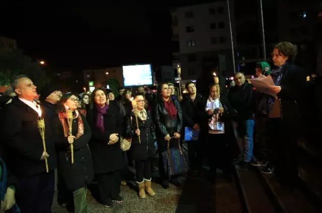 Bucalı Kadınlar Özgecan İçin Sokaklarda