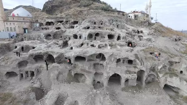 Nevşehir Belediye Başkanı Ünver: Toki, Anadolu'ya Sahip Çıktığını Gösterdi Nevşehir Belediye Başkanı Ünver: Toki, Anadolu'ya Sahip Çıktığını Gösterdi