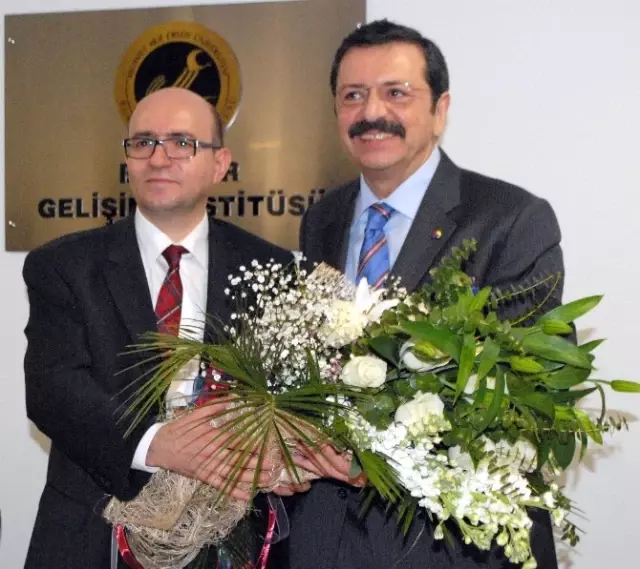 TOBB Başkanı Hisarcıklıoğlu'na Makü'den Fahri Doktora Payesi