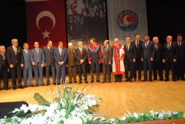 TOBB Başkanı Hisarcıklıoğlu'na Makü'den Fahri Doktora Payesi