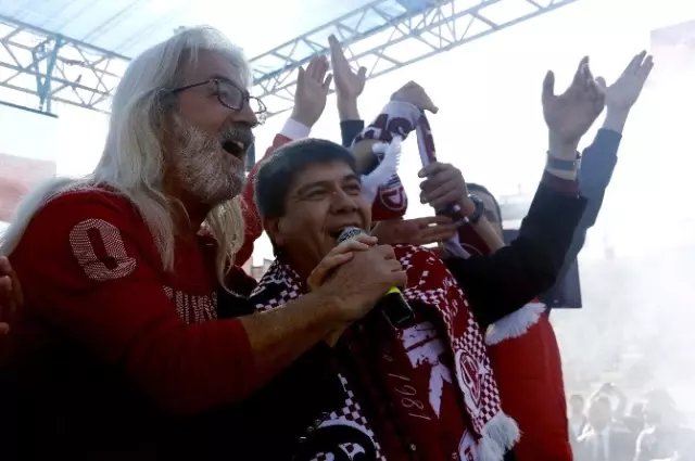Antalya'nın Yarım Asırlık Atatürk Stadı Yıkılıyor