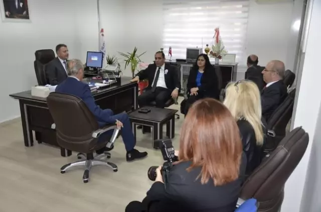 Defterdar Vekili Kul'dan Fatsa Vergi Dairesi'ne Ziyaret Defterdar Vekili Kul'dan Fatsa Vergi Dairesi'ne Ziyaret
