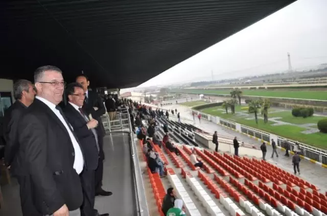Edremit'te 'Ganyan' Tartışması Edremit'te 'Ganyan' Tartışması