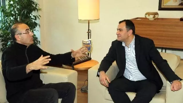 Sunay Akın'dan Taşdelen'e Ziyaret Sunay Akın'dan Taşdelen'e Ziyaret