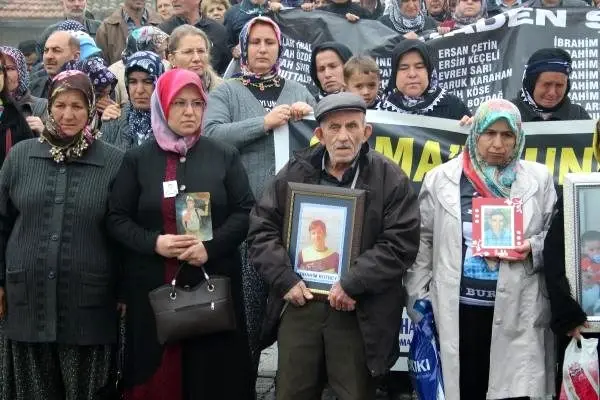 Soma Maden Faciası Davasında, Ailelerin Avukatları 3 Sanık İçin Ceza Artırımı İstedi Soma Maden Faciası Davasında, Ailelerin Avukatları 3 Sanık İçin Ceza Artırımı İstedi