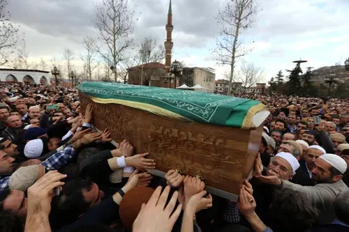 Bediüzzaman'ın Talebesi Said Özdemir, Son Yolculuğuna Uğurlandı