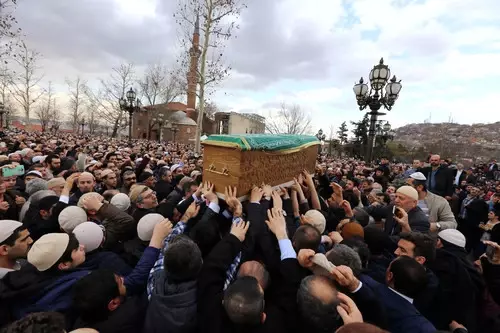 Bediüzzaman'ın Talebesi Said Özdemir, Son Yolculuğuna Uğurlandı