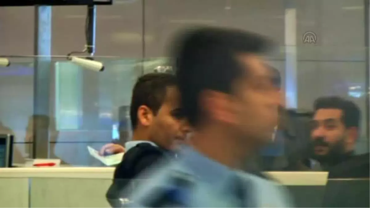 Kıbrıs Asıllı Türk Oyuncu Hassan, Türkiye'ye Geldi