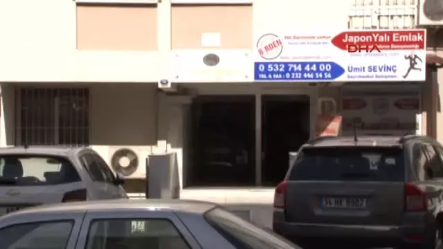 İzmir Sezen Aksu, Son Yolculuğuna Hazırlanan Annesinin Yanındaydı - Ek