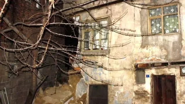 Duvarları Yıkılan Kerpiç Ev Tahliye Edildi Haberler