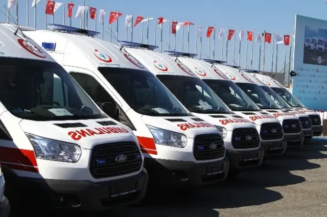 836 Ambulansın Üçüncü Dağıtımı Samsun'da Yapıldı 836 Ambulansın Üçüncü Dağıtımı Samsun'da Yapıldı