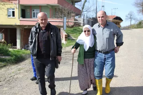 Zonguldak'ta Köylüler Baz İstasyonu İçin Ayaklandı Zonguldak'ta Köylüler Baz İstasyonu İçin Ayaklandı