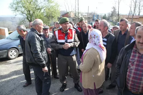Zonguldak'ta Köylüler Baz İstasyonu İçin Ayaklandı Zonguldak'ta Köylüler Baz İstasyonu İçin Ayaklandı