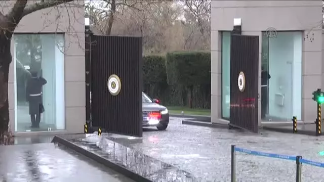 Davutoğlu-Bahçeli Görüşmesi Sona Erdi Davutoğlu-Bahçeli Görüşmesi Sona Erdi