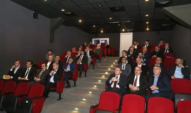 Büyükşehir Belediyesi Tarafından Sakarya'ya Yeni Kongre Merkezi Büyükşehir Belediyesi Tarafından Sakarya'ya Yeni Kongre Merkezi
