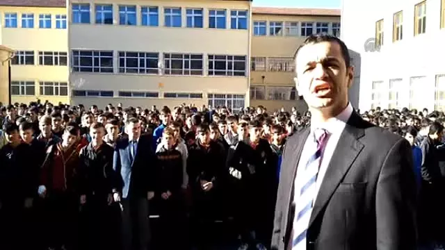 Çanakkale Zaferi'ni Anmak İçin Klip Hazırladı