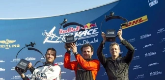 Red Bull Air Race'de Sezonun İlk Yarışı Sürprizle Başladı