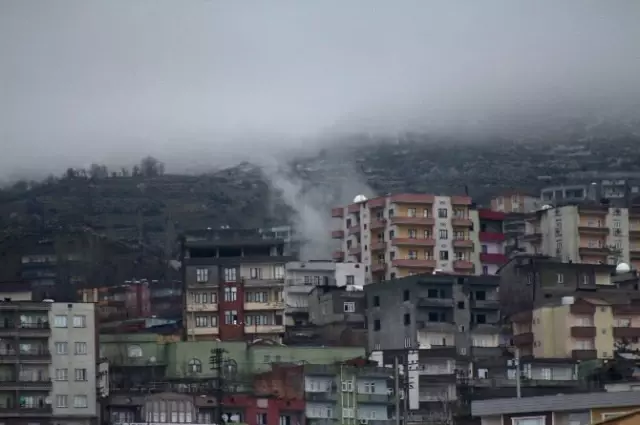 Şırnak'ta Operasyon Sürüyor, Top Atışları Yeniden Başladı Şırnak'ta Operasyon Sürüyor, Top Atışları Yeniden Başladı