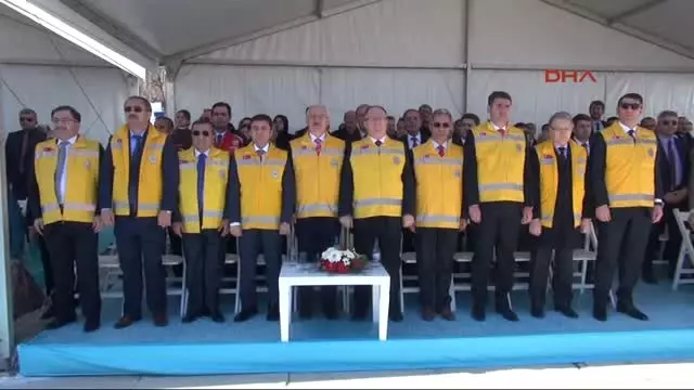 Sivas'ta 20 Kente 80 Ambulans Dağıtım Töreni Yapıldı Sivas'ta 20 Kente 80 Ambulans Dağıtım Töreni Yapıldı
