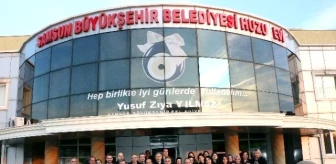 Anadolu Hastanesi'nden Huzurevi Sakinlerine Moral Ziyareti