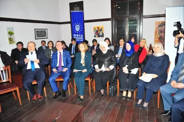 TBMM Komisyonu, Bursa'da Aile ve Boşanmaları İnceliyor TBMM Komisyonu, Bursa'da Aile ve Boşanmaları İnceliyor