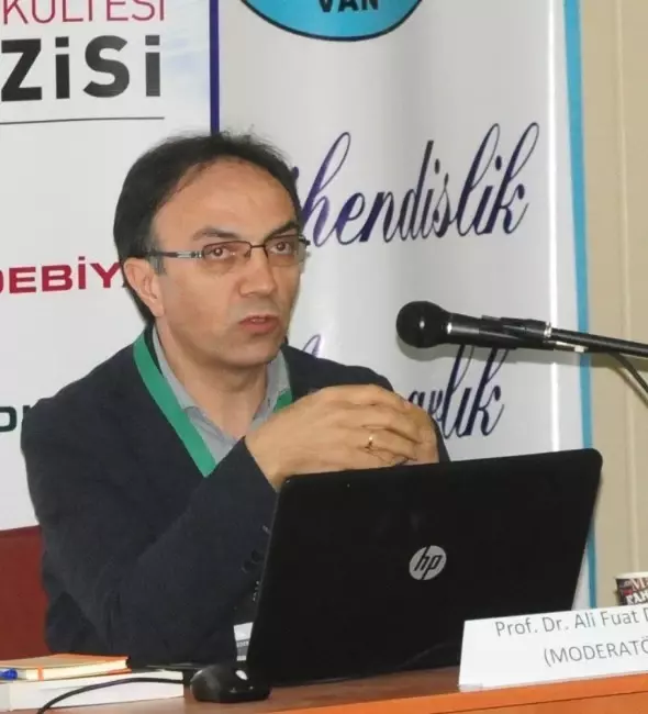 Yyü'de 'Uluslararası Göçler ve Türkiye' Konulu Panel