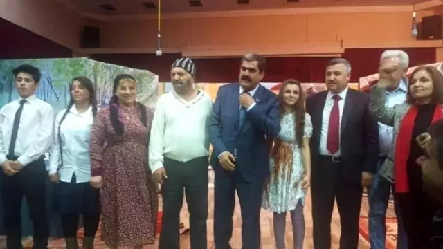 Kadına Şiddet Konusunun İşlendiği Tiyatro Oyunu İzleyici ile Buluştu