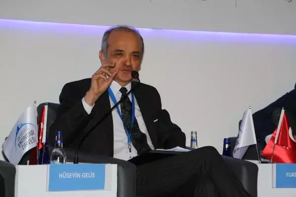 Fotoğraflı Bülten Dağıtımı) Uludağ Ekonomi Zirvesi - Sanayinin Geleceği ve Endüstri 4.0 Fotoğraflı Bülten Dağıtımı) Uludağ Ekonomi Zirvesi - Sanayinin Geleceği ve Endüstri 4.0