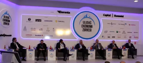 Patronlar Sanayinin Geleceğini Konuştu Patronlar Sanayinin Geleceğini Konuştu