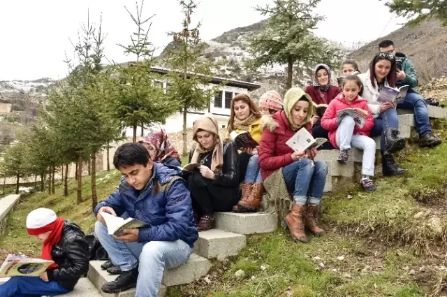 Kitap Sevdalıları Süleymaniye'de Buluştu