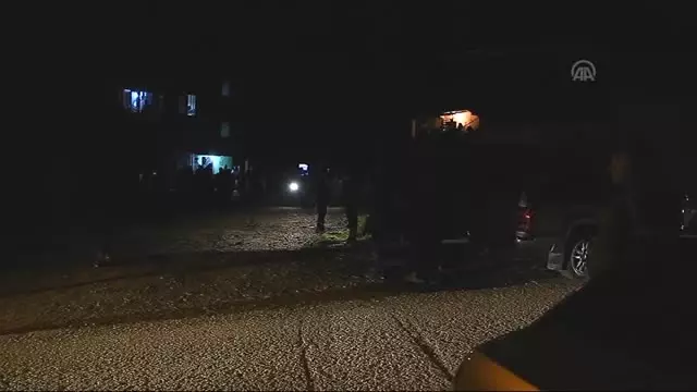 Şehit Özel Harekat Polisi Volkan Çay'ın Babaevinde Yas