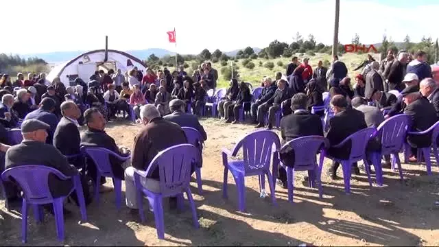 Kahramanmaraş'ta Konteyner Kent Tepkisi Sürüyor Kahramanmaraş'ta Konteyner Kent Tepkisi Sürüyor