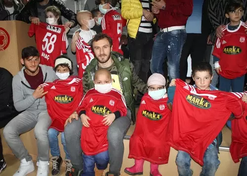 Mesut Bakkal: Çocuklar İnşallah Uğur Getirir