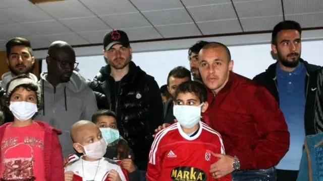 Mesut Bakkal: Çocuklar İnşallah Uğur Getirir Mesut Bakkal: Çocuklar İnşallah Uğur Getirir