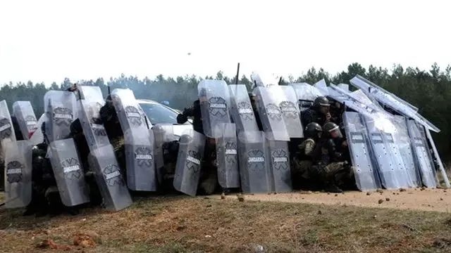 Kahramanmaraş'ta Suriyeliler İçin Kurulacak Konteyner Kente Vatandaşlardan Tepki Kahramanmaraş'ta Suriyeliler İçin Kurulacak Konteyner Kente Vatandaşlardan Tepki