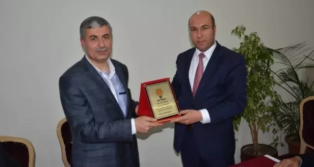 Başkan Aksoy AK Parti Teşkilatıyla Bir Araya Geldi Başkan Aksoy AK Parti Teşkilatıyla Bir Araya Geldi
