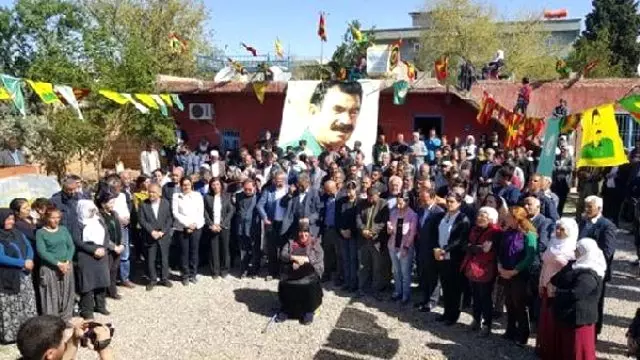 Öcalan'ın Doğum Günü Kutlamasına İzin Çıkmadı Öcalan'ın Doğum Günü Kutlamasına İzin Çıkmadı