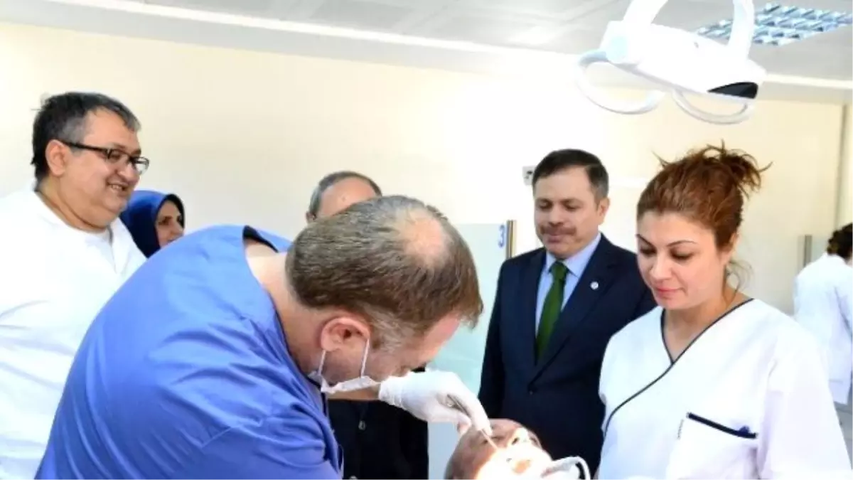 Usak Universitesi Dis Hekimligi Fakultesi Kliniginde Her Turlu Tedavi Imkani Usak